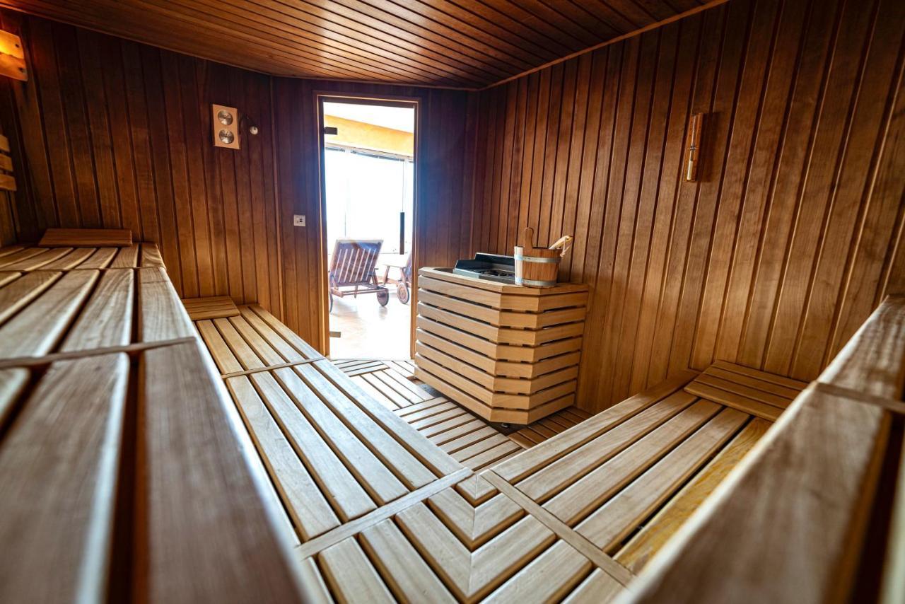 Pohorje Village Wellbeing Resort - Forest Apartments Videc ホコ・ポホリェ エクステリア 写真
