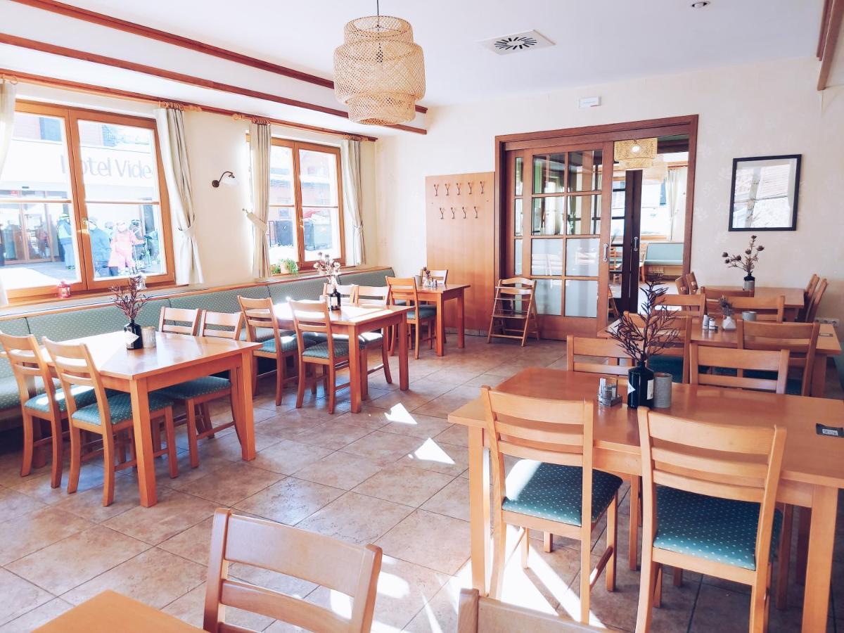 Pohorje Village Wellbeing Resort - Forest Apartments Videc ホコ・ポホリェ エクステリア 写真