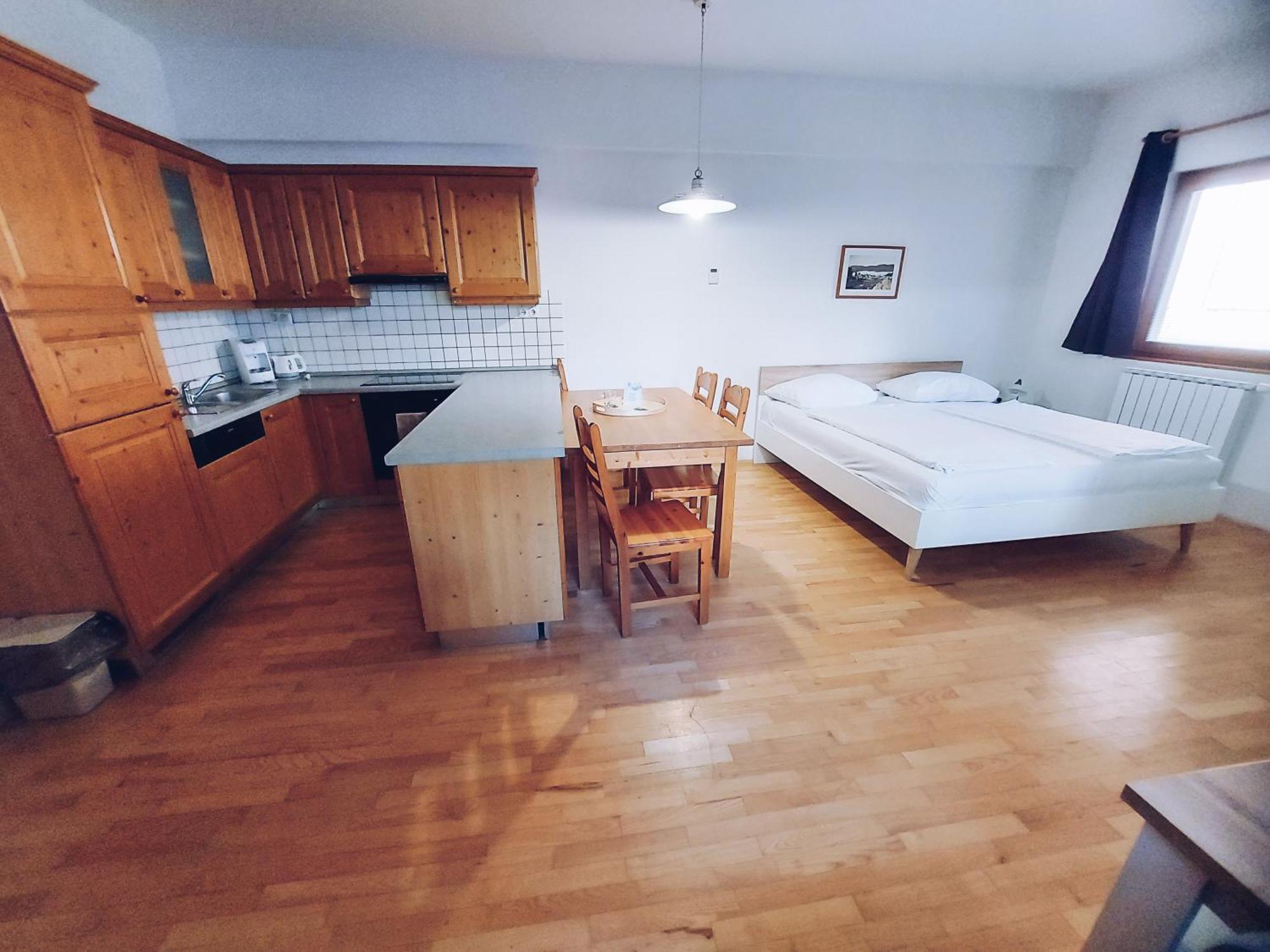 Pohorje Village Wellbeing Resort - Forest Apartments Videc ホコ・ポホリェ 部屋 写真